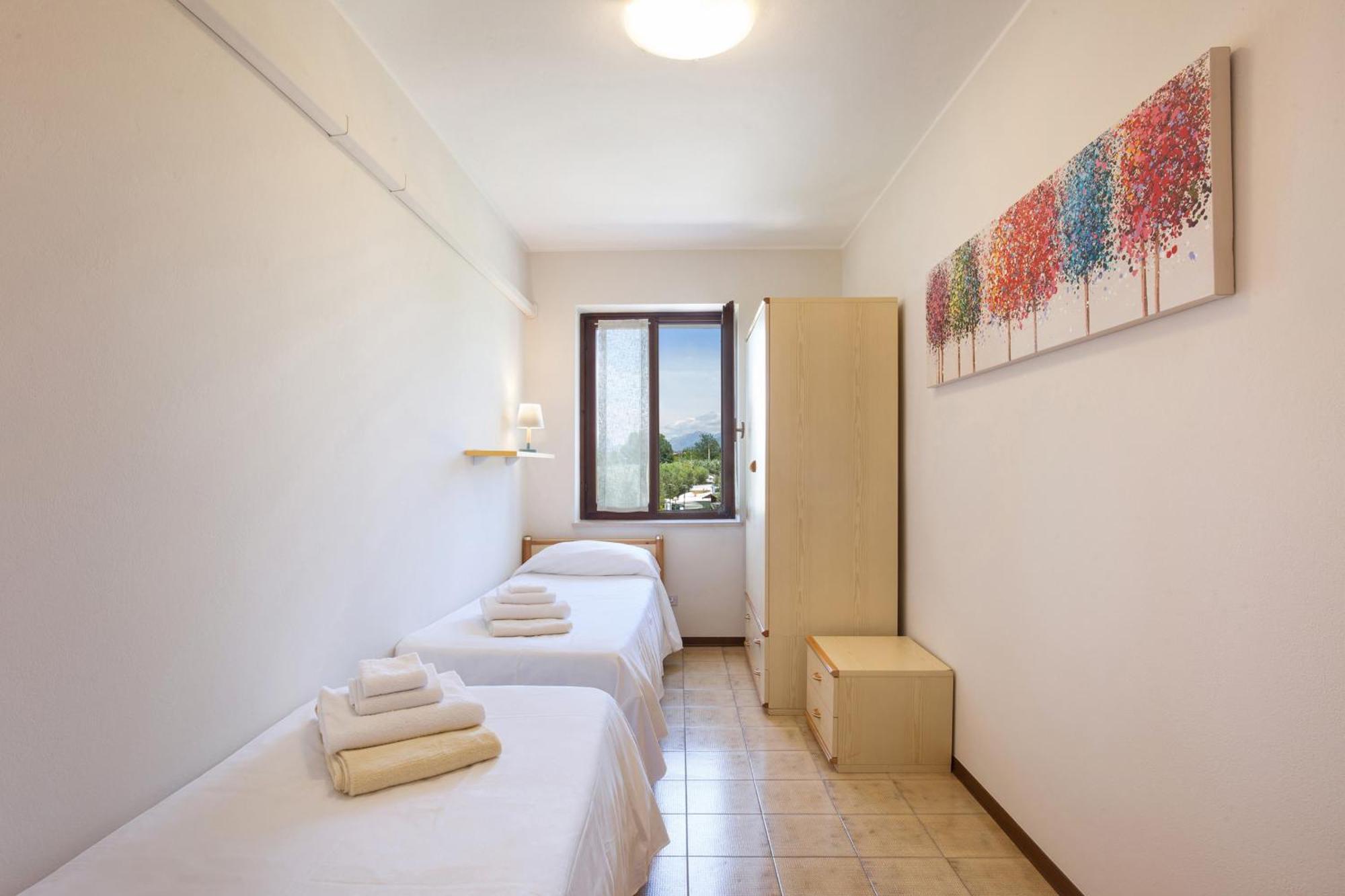 לאזיסה Apartment Rosa Cinderella מראה חיצוני תמונה